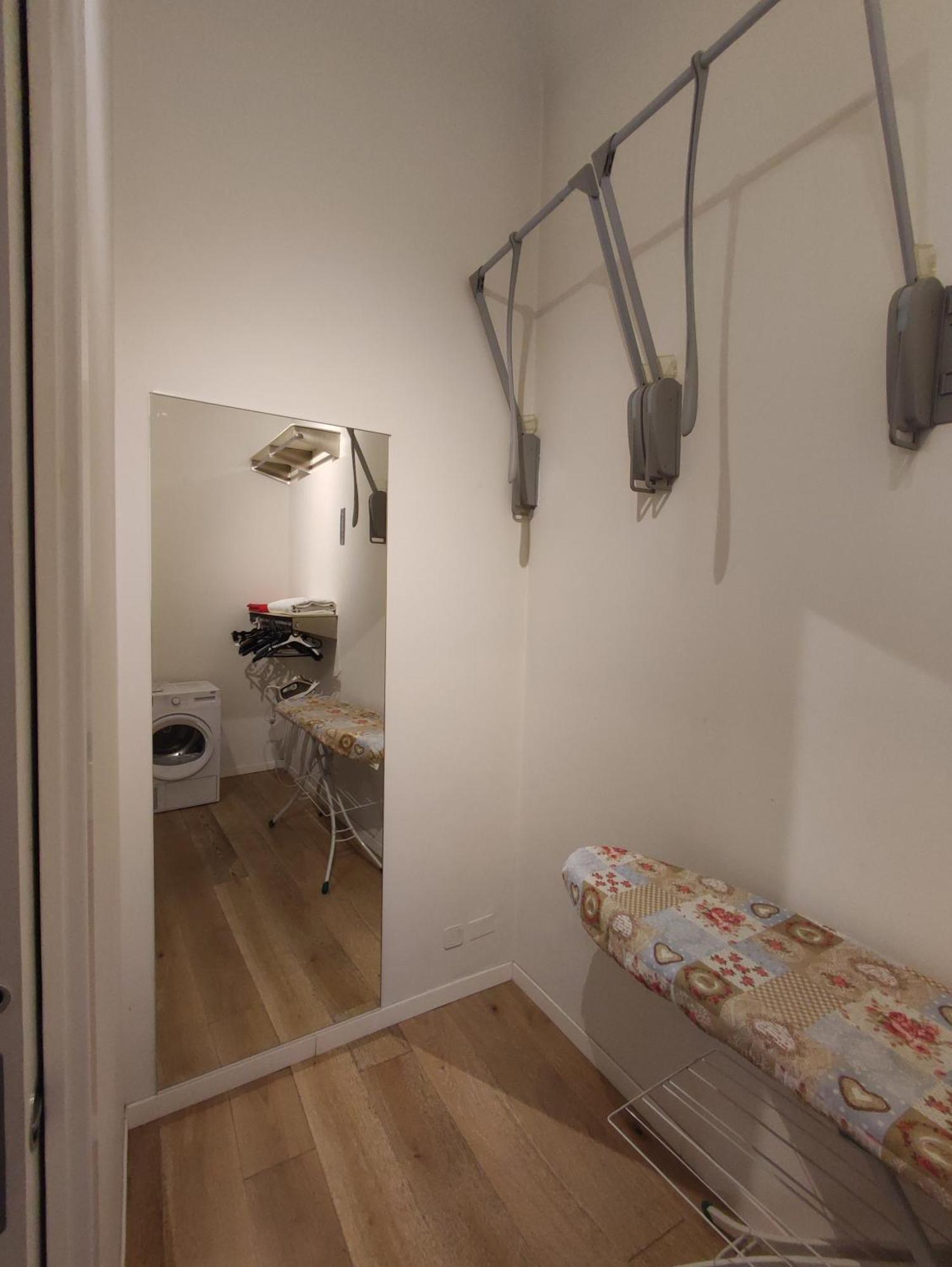 Maria Holiday Homes -Vitruvio 42 Appartamenti Milan Exterior photo